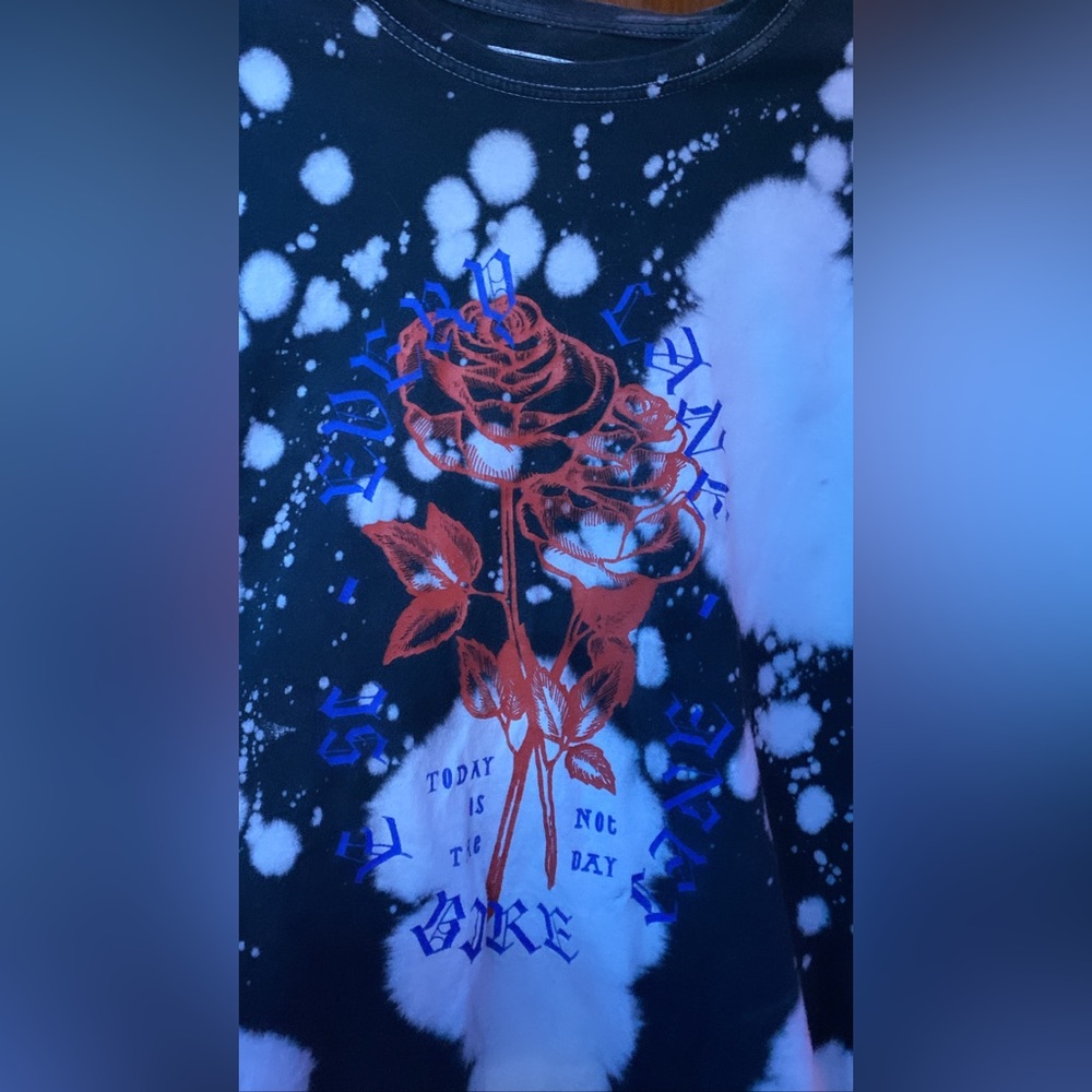 Rose shirt